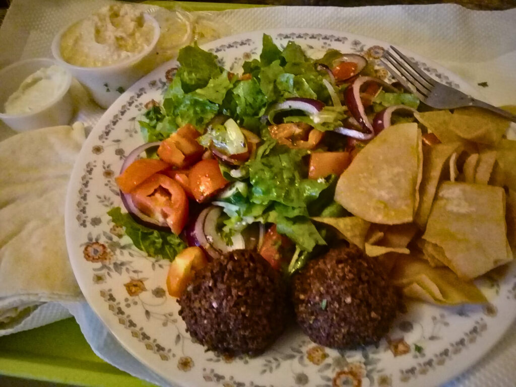 fatoush falafel salad combo Edited 1024x768